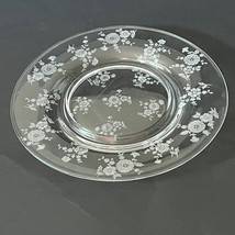 Vintage Clear Glass Salad Luncheon Plate with Etched Floral Pattern 7&quot; - $221.44 MXN
