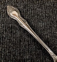 Rogers Victorian Rose Stainless Set of 6 Soup Spoons 7 1/8" Beading Rose - $19.95