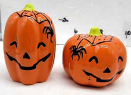 Collectible Pumpkin Salt and Pepper Shaker Set Jack O Lantern Halloween - $10.75