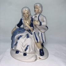 Vintage Porcelain Colonial Blue and White Figures Tea party Couple on Co... - $470.20 MXN