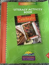 Houghton Mifflin Reading Literacy Activity Book Level 3.2 Celebrate Pape... - $147.62 MXN