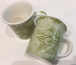 Trish Richman At Home Decorative Housewares Coffee Mug 2 Garden Vegetables Cup - $24.74