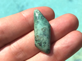 Pale Green Chrysocolla Freeform 33x12 mm Cabochon Gemstone for Silversmiths - £23.18 GBP