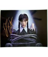 Jenna Ortega Signed Autographed &quot;Wednesday&quot; Glossy 8x10 Photo - $1,826.58 MXN