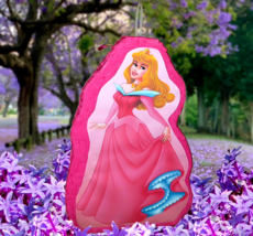 Sleeping Beauty Princess pinata - £28.48 GBP+