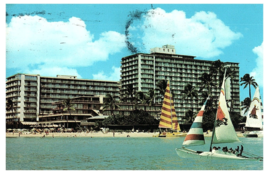 Reef Hotel Waikiki Beach Catamarans &amp; Sail Boats Hawaii Postcard 1970s - £6.22 GBP