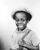 The Little Rascals 16x20 Poster Buckwheat smiling pose - £15.70 GBP