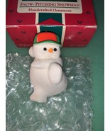 Vintage Hallmark Keepsake Ornament Snow-pitching Snowman 1985 - $178.76 MXN