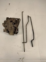 1982 Chevette 4DR Door Latch Lock Mechanism Front Passenger Right With R... - $707.51 MXN