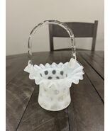 Fenton  Opalescent Coin Dot Basket with Clear Handle White No Chips/cracks - $909.02 MXN