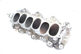 90-92 NISSAN 300ZX LOWER INTAKE MANIFOLD Q2712 image 9