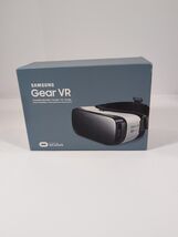 Samsung Gear VR  Oculus Virtual Reality Headset SM-R322 New Open Box - $9.79