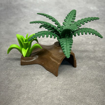 Playmobil Hollow Log &amp; Dark Green Fern - $6.85