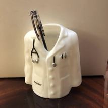 Doctor Cylinder pen holder clinic hospital doctor white coat Creative gift - £14.06 GBP