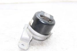 12-19 RANGE ROVER EVOQUE Motor Mount F960 image 2
