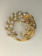 VTG BSK Brooch Pin Brushed Gold Tone Marquise Waves Classic Glam Rhinestone Gift - £17.31 GBP