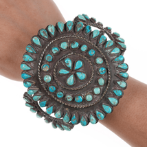 8 5/8&quot; Huge Vintage Native American silver turquoise cluster cuff bracelet - £997.29 GBP