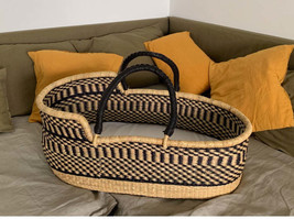 Moses basket for baby with leather handle, Moses basket, Baby bassinet,baby bed - $150.00