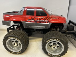 Nikko Chevy Avalanche RC Truck 20&quot; Red Monster 4x4 Off-Road 49MHz Vintage - $79.15