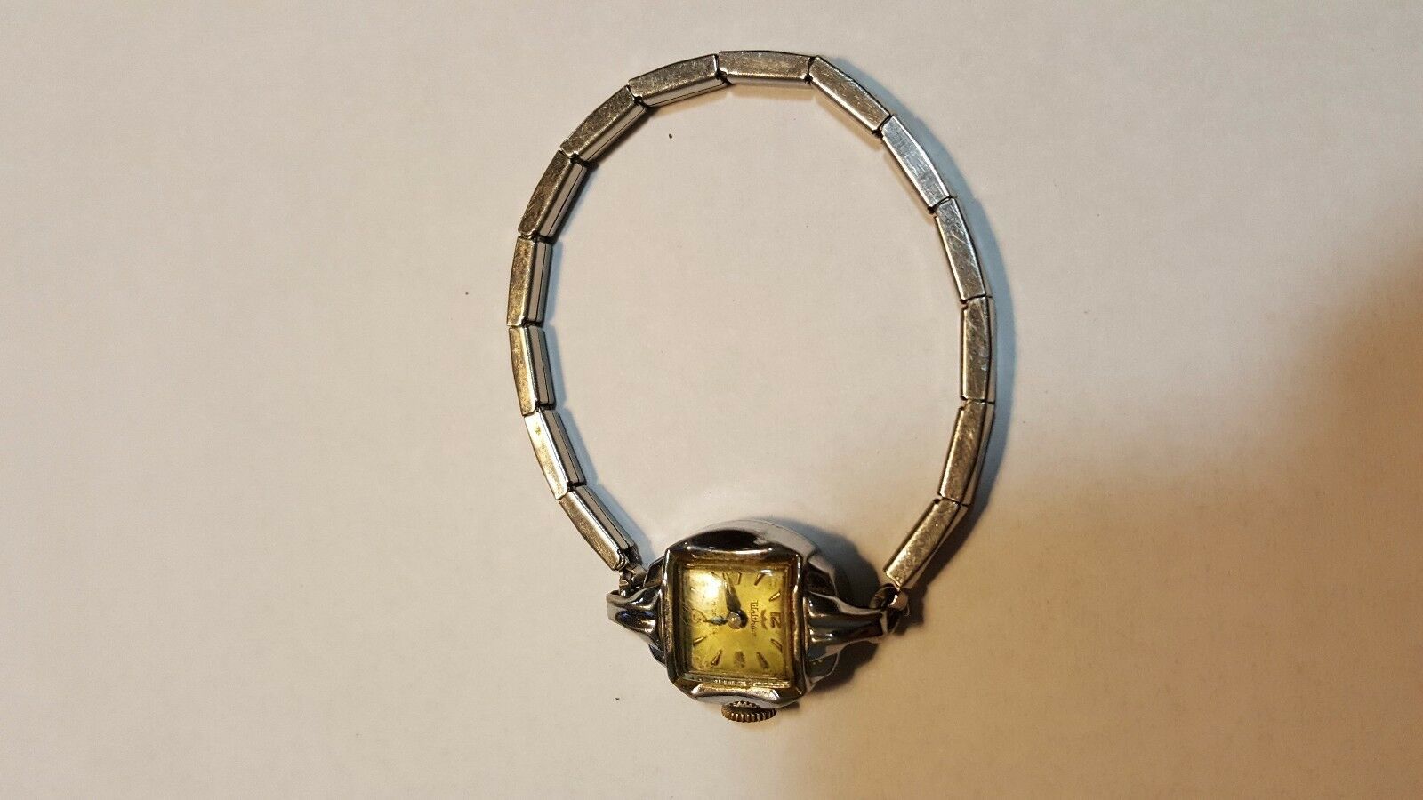 Vintage Waltham  17 or 19 jewels, Watch - Strange Symbols - $3.96