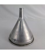 Vintage Tin Funnel 4.5&quot; Tall, 3.5&quot; Opening .5&quot; Hole Kitchenware Rustic F... - $148.58 MXN