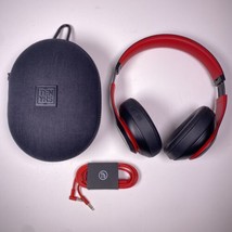 Beats Studio3 Wireless Over-Ear Headphones The Beats Decade Collection Defiant - £142.10 GBP