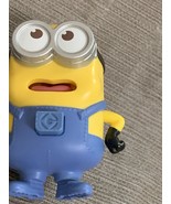 Minions Button Tong Picture Mini Figre - $543.10 MXN