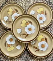 Vintage 70s Hearthside Hand Painted Stoneware Dogwood Flower Plates Set ... - $33.00