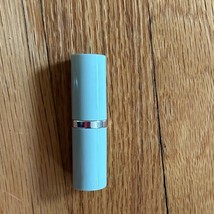 Clinique  21 Bronze Buff  SPF 15 Lipstick Green Tube new without box - $12.31