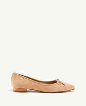 New Ann Taylor Quited Suede Chai Beige Bow Pointy Toe Wilma Ballet Flats Size 7 - £71.21 GBP