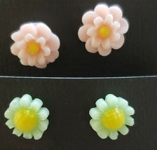 Two (2) Pair Fashion Earrings ~ Green/Peach Flowers ~ Studs/Posts ~.50&quot; Dia ~ 91 - £11.69 GBP