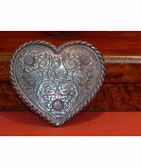 Pre-Owned Small Paisley Pattern Heart Belt Buckle - €10,31 EUR