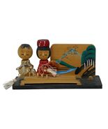 Japanese Kokeshi Doll Couple with Koto and Painted Backdrop – Handcrafte... - $727.42 MXN