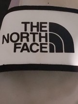 The North Face Slides Women&#39;s Size 5 White / Black  Express Shipping - £19.88 GBP