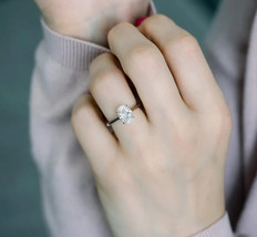 Lab Grown 1.04 CT&#39;s Oval Cut G VVS2 CVD Solitaire Diamond Ring 14k White... - $815.00