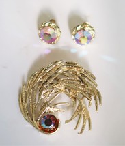 Vtg gold tone abstract wave pattern earrings &amp; brooch AB rhinestone accents - £15.79 GBP