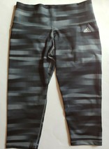 Adidas Climalite Capri Leggings Gray Striped sz Medium Run Workout Yoga EUC - £18.99 GBP