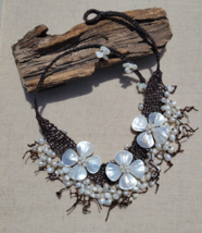 Freshwater Pearl MOP Mother of Pearl Flower Design Statement Collar Necklace - £15.42 GBP