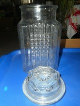 KOEZE&#39;S Vintage Collectible Glass CANISTER Jar 9&quot; Tall 4 3/4&quot; x 4 3/4&quot; 1989 NICE - £25.32 GBP
