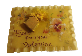 Scent From Your Valentine Plastic Ruffle Edges Greeting Card Silk Sachet Antique - £27.28 GBP