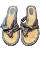 B.O.C. Born Concept Womens Brown Flats Slip on Knot Slide Sandals Size 4... - $31.00