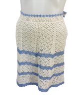 Vintage Hand Crocheted Apron,  White with Blue Trim - $140.32 MXN