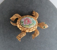 Vintage Turtle Brooch Painted Porcelain Cab Body Gold Tone Pink Rose Green Eyes - £18.19 GBP