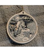 Watkins Special Edition 1988 Blue Glazed Pottery Santa Going Down Chimne... - $146.22 MXN