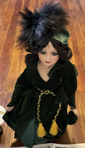 Seymour Mann Scarlett O’Hara porcelain doll Green Curtain Dress 1993 - $132.84