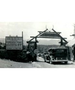 1930s Photograph The Gateway To The Scenic Wonder Of America - $43.46 CAD