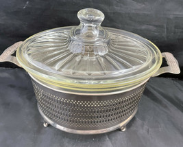 Vintage Pyrex 1 qt Baking Dish w Lid  Silver Metal Trim Glass Dish 8-1/2&quot; x 6&quot; - £29.57 GBP