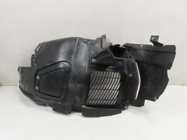 12 BMW 650i F12 Convertible #1306 Fender Liner, Inner Splash Shield Fron... - $69.29