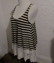 Umgee Striped Tunic Racerback Tank Lace Extender M - £15.82 GBP