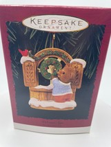 Hallmark Keepsake Christmas Tree Ornament Welcome Sign Tender Touches Bear 1996 - $6.64